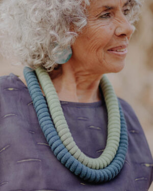 Collar de macramé Worm maxi
