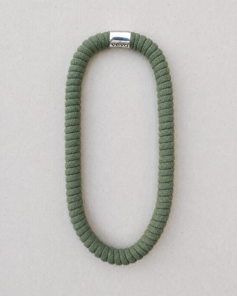 Worm maxi macramé necklace - Image 10